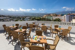 thumbnail: Bar (on property)