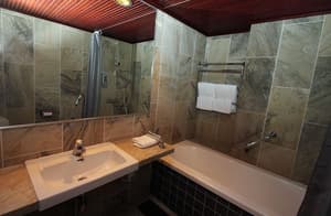 thumbnail: Bathroom