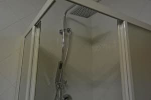 thumbnail: Bathroom shower