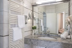 thumbnail: Bathroom