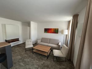 thumbnail: Living area