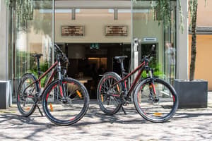 thumbnail: Bicycling