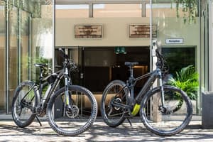thumbnail: Bicycling