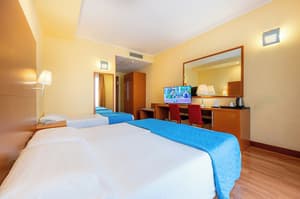 thumbnail: Interior detail