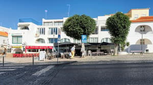 thumbnail: Exterior