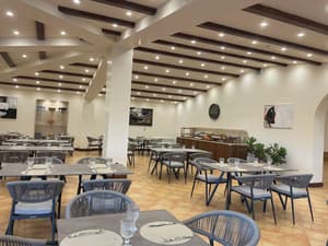 thumbnail: Breakfast buffet