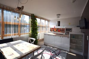 thumbnail: In-room dining