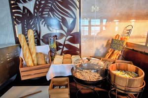 thumbnail: Breakfast buffet