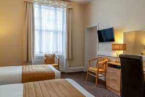 thumbnail: Room