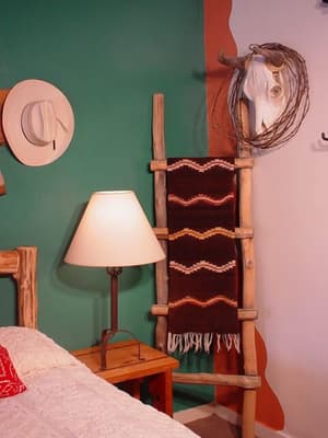 thumbnail: Room amenity