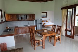thumbnail: Interior