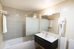 thumbnail: Bathroom