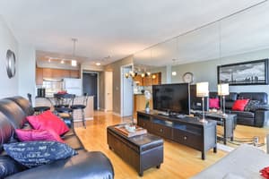 thumbnail: Living room