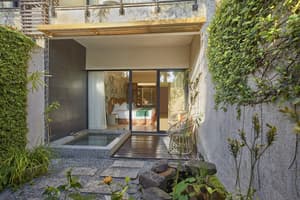 thumbnail: Terrace/patio
