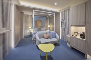 thumbnail: Room