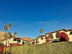 thumbnail: Exterior