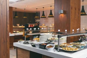 thumbnail: Restaurant