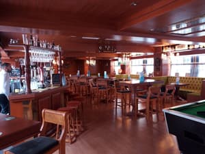 thumbnail: Bar (on property)