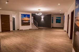 thumbnail: Interior