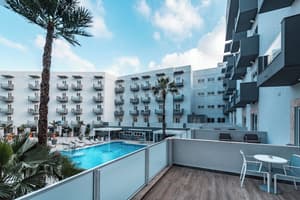thumbnail: Terrace/patio