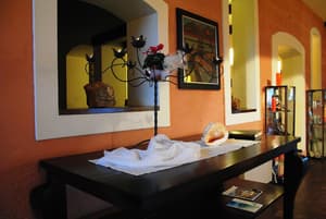 thumbnail: Lobby sitting area