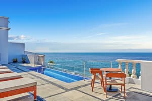 thumbnail: Pool