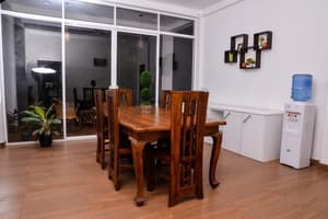 thumbnail: Dining