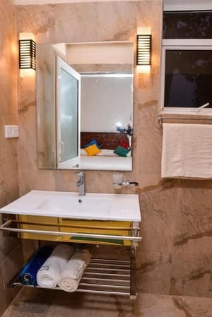 thumbnail: Bathroom sink