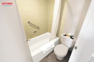 thumbnail: Bathroom amenities