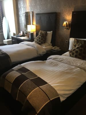 thumbnail: Room