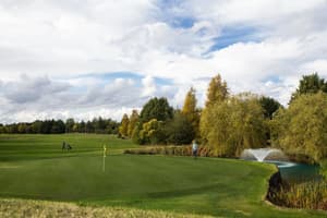 thumbnail: Golf