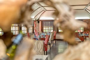 thumbnail: Restaurant