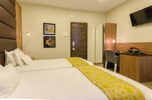 thumbnail: Room