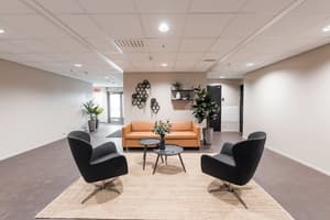 thumbnail: Lobby sitting area