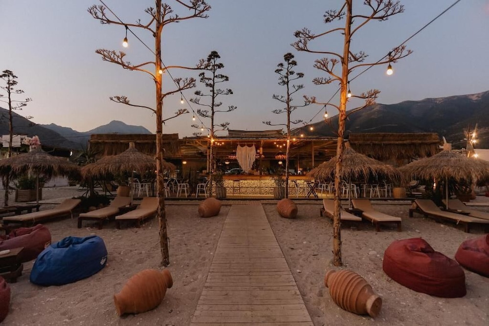 Beach bar