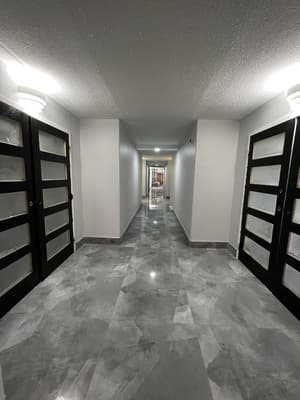 thumbnail: Hallway