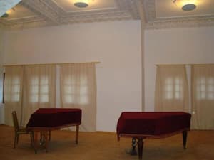 thumbnail: Interior