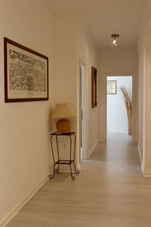 thumbnail: Hallway