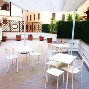 thumbnail: Terrace/patio