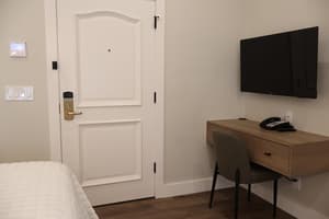 thumbnail: Room