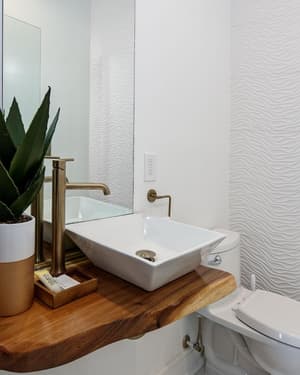 thumbnail: Bathroom