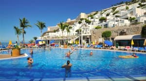 thumbnail: Outdoor pool