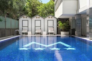 thumbnail: Outdoor pool