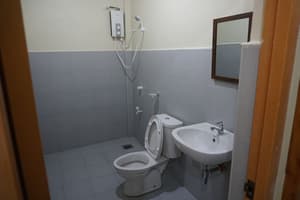 thumbnail: Bathroom