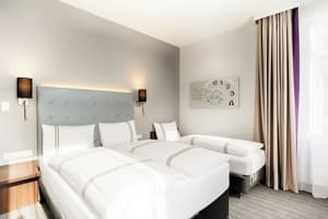 thumbnail: Room amenity