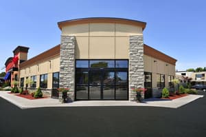 thumbnail: Exterior
