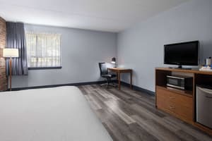 thumbnail: Breakfast area