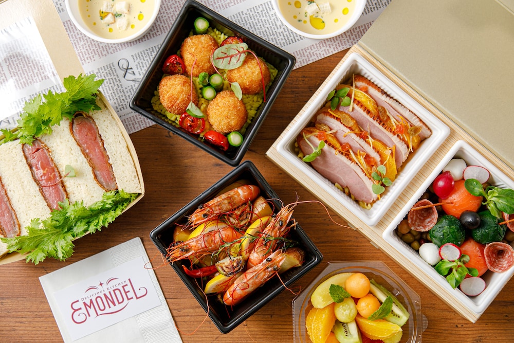 Room service - dining
