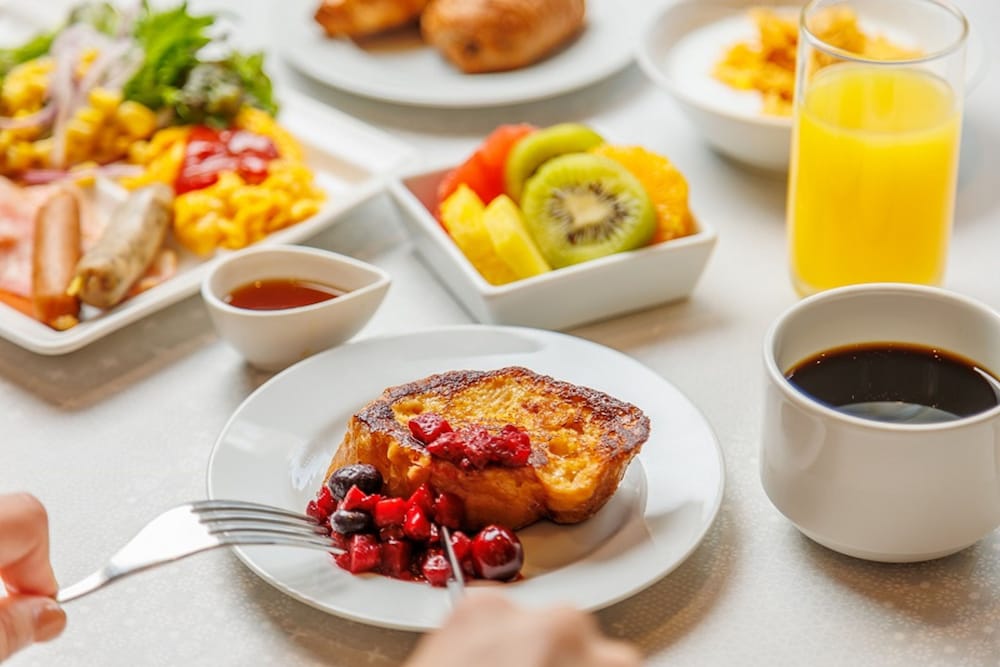 Breakfast buffet