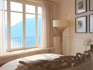 thumbnail: Interior